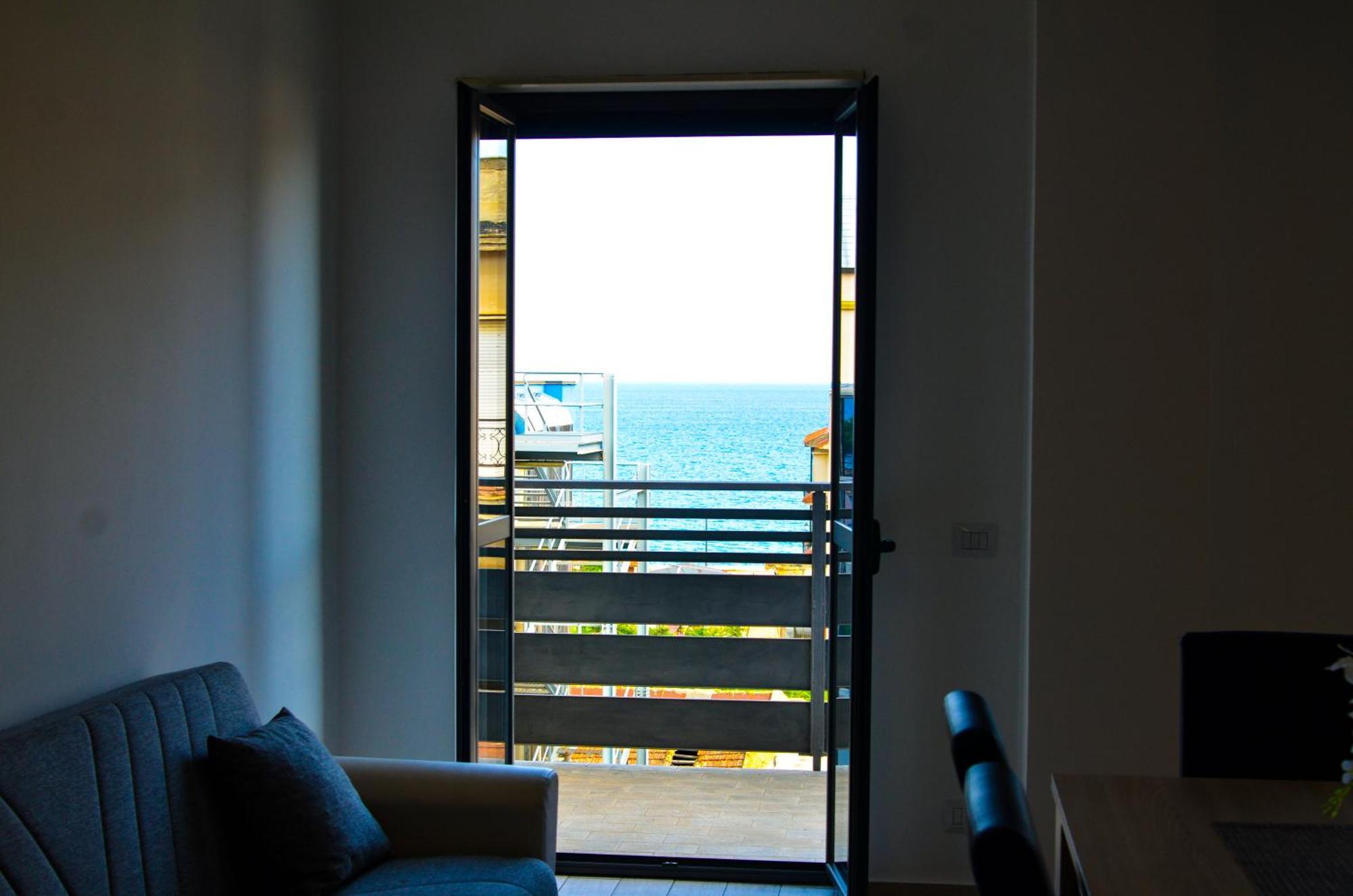 Appartamento Siderno Sul Mare Trilocale Bagian luar foto